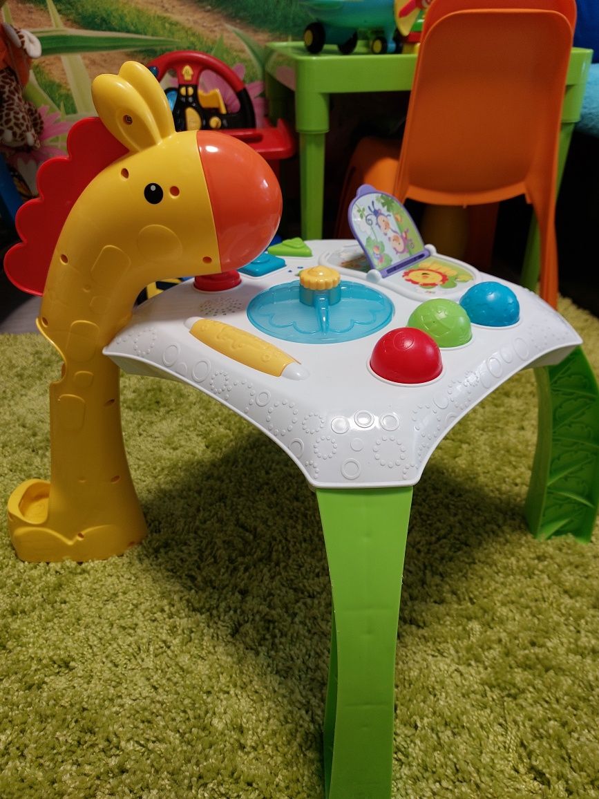 Развивающий столик Fisher-Price