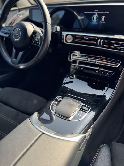 Mercedes-Benz EQC 400