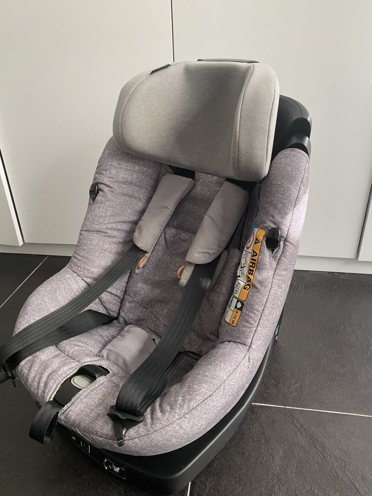 Cadeira Auto Bébé Confort AssixFix 360