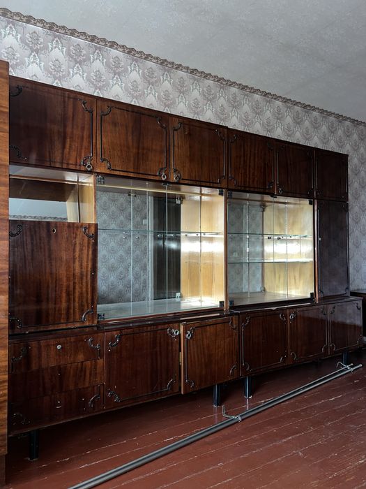 Мебель б/у ж/м Серевный