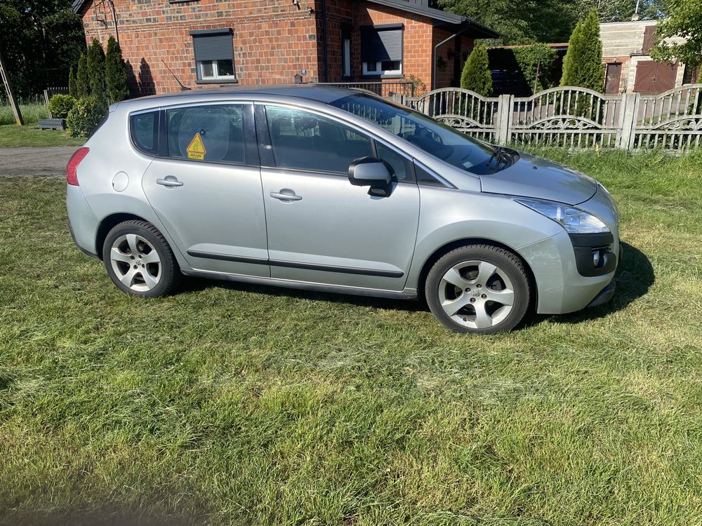 Peugeot 3008 1.6e-hdi AUTOMAT