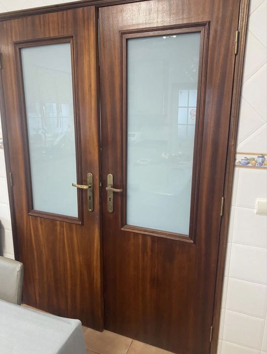 Conjunto 2 portas