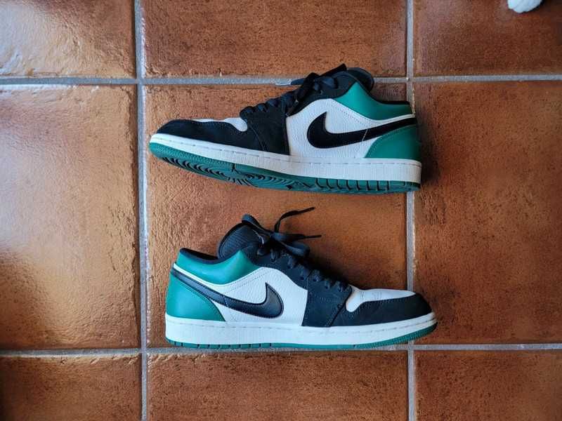 Sapatilhas Nike Jordan 1 Low White Black Mystic Green Tamanho 44.5
