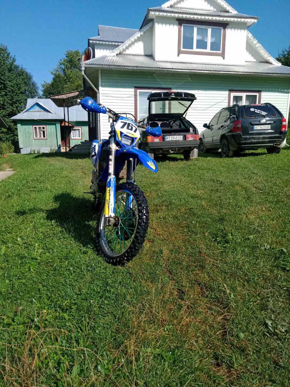Продаю  Yamha wr 250f