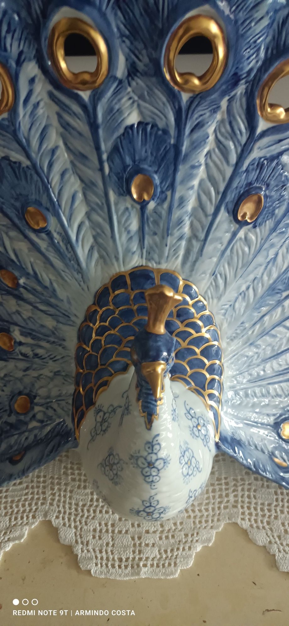 Pavão grandes dimensões porcelana italiana