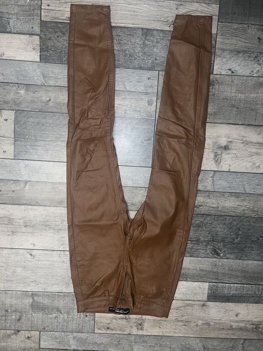 Spodnie woskowane stradivarius xs brazowe