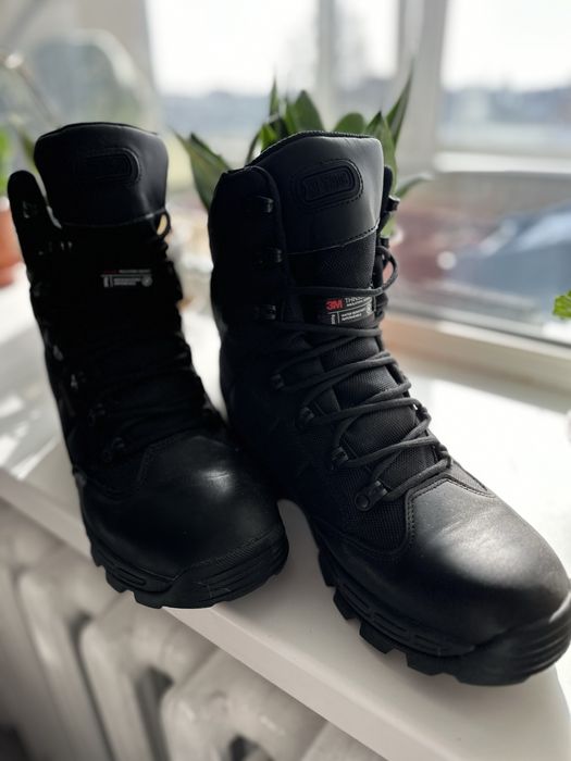 Продам  полуботинки m-tac