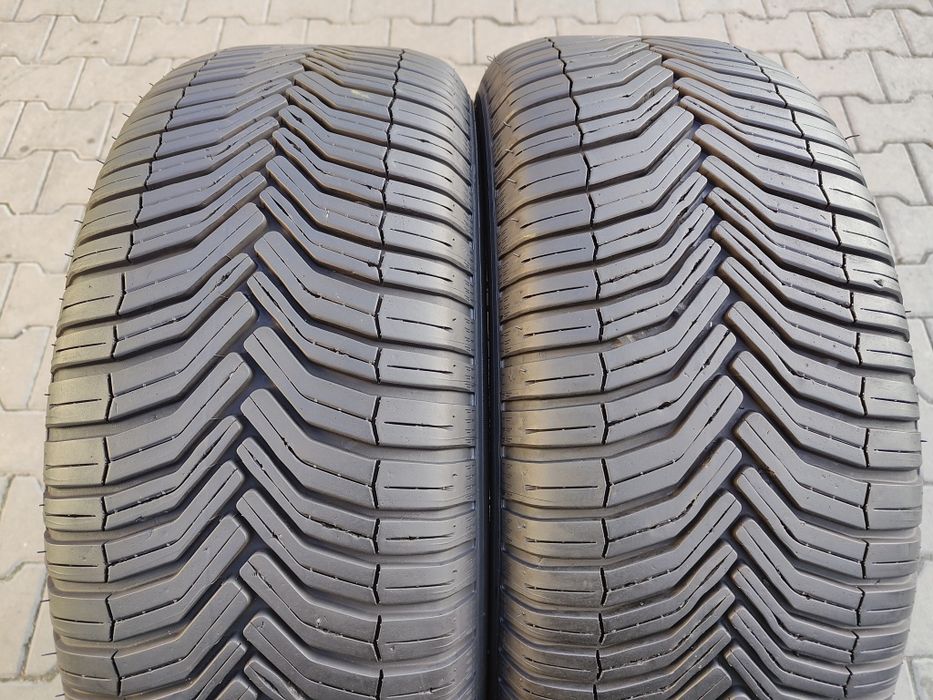 215/55/17 Michelin Cross Climate +