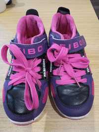 Buty sportowe 32