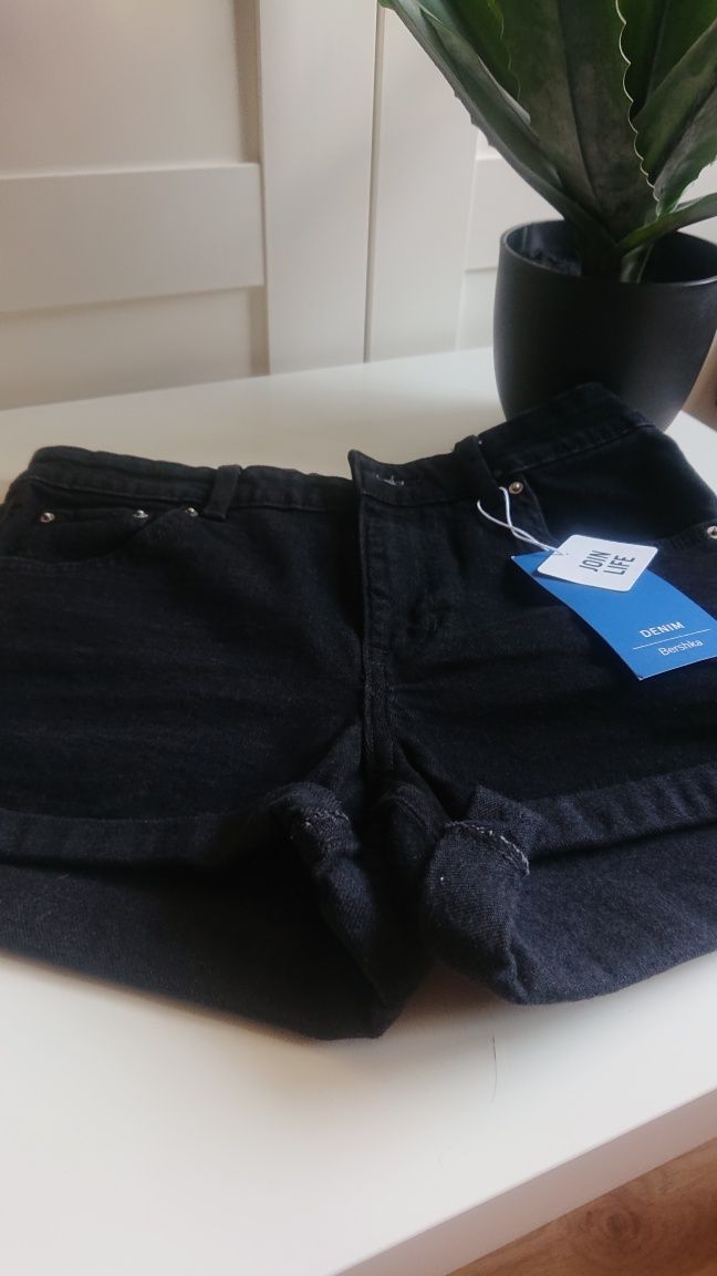 Szorty spodenki damskie jeansowe dżinsowe czarne Bershka nowe z metką