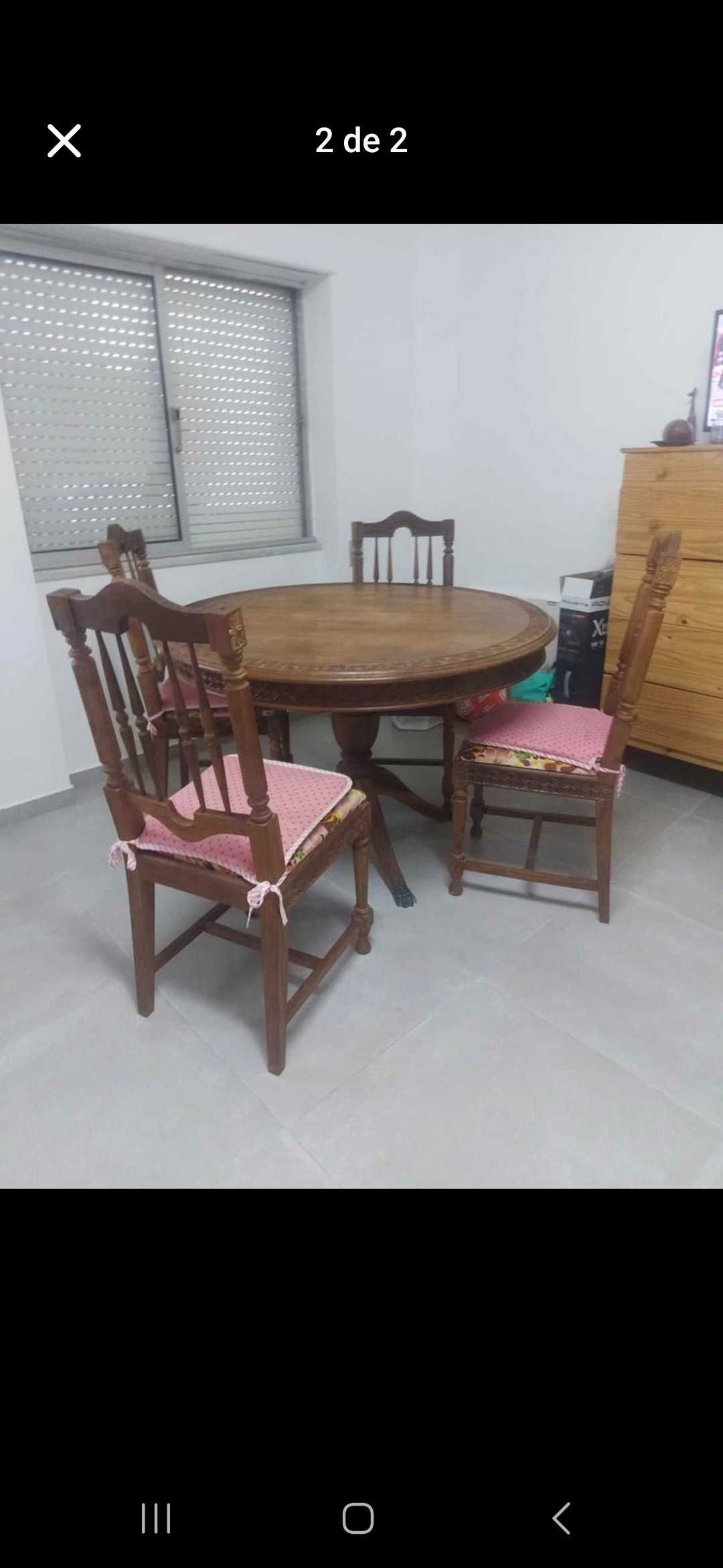 Mesa de refeição de madeira africana  com.8 cadeiras