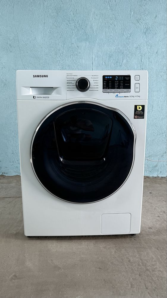 Прально-сушильна машина Samsung на 8 кг 2023 року  WD81K5A000W