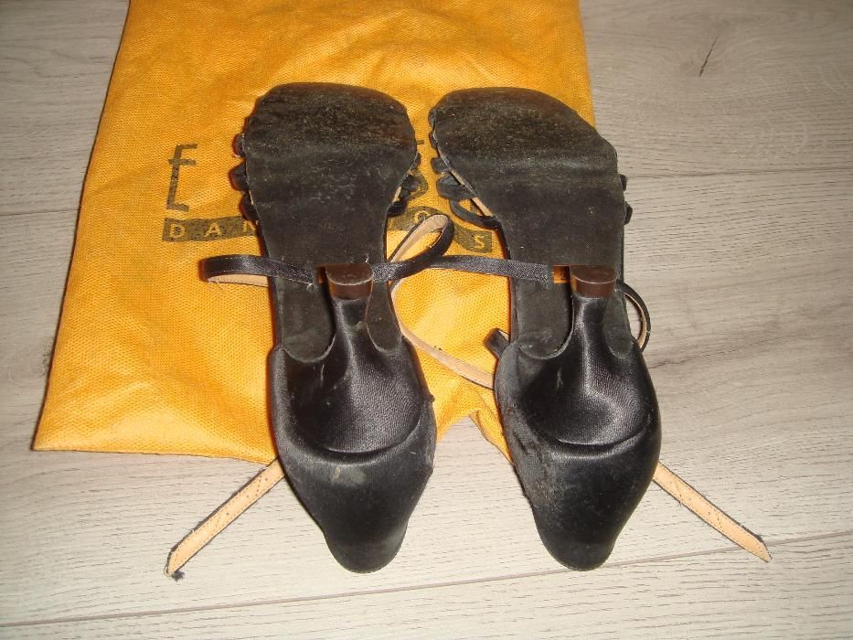 Туфли для бальных танцев фирмы Eckse латина.
