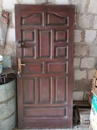 Używane drzwi na budowę