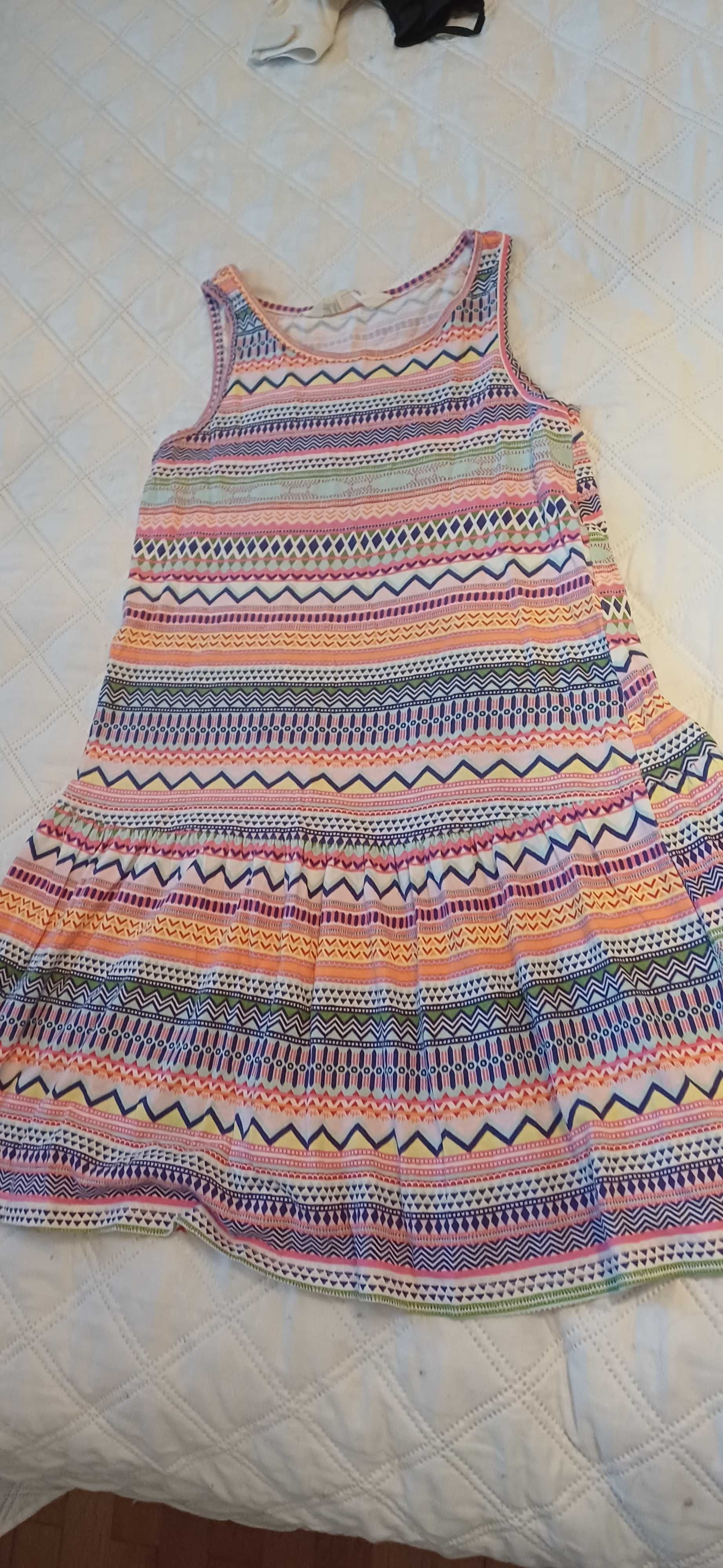 Sukienka z sweterkiem rozmiar 122-128.
