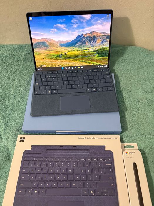 Microsoft Surface Pro 11th - 13" OLED X Elite 16gb 2TB.