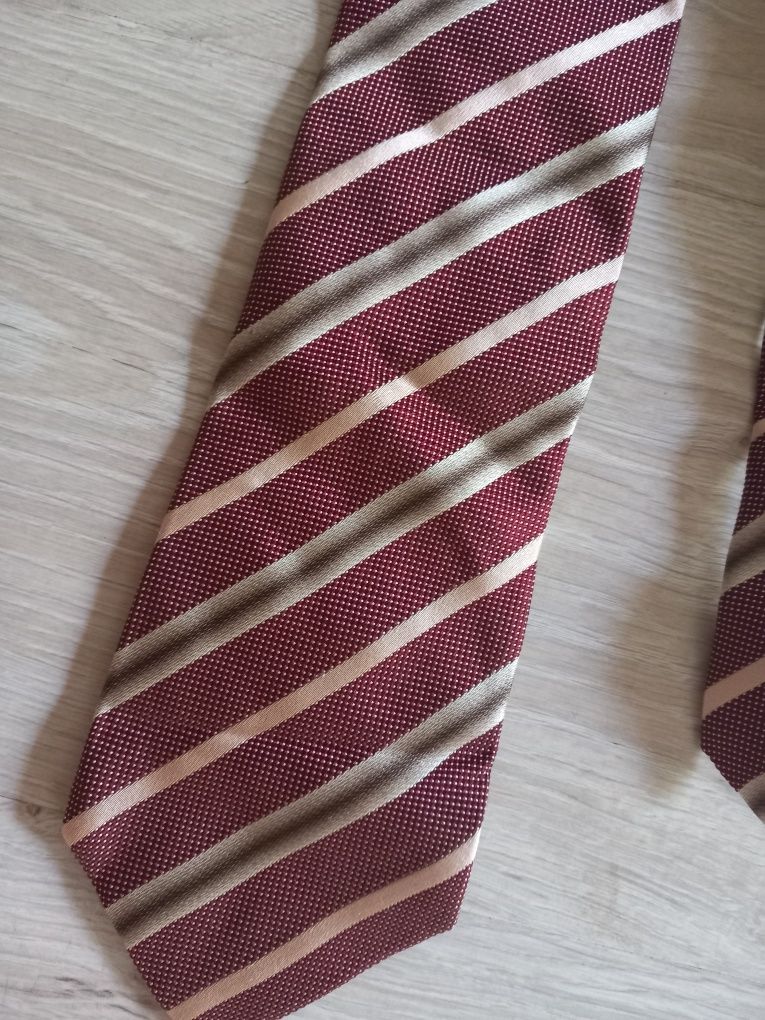 Hugo boss oryginalny krawat 100% silk