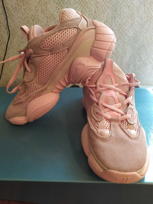 Кросовки Adidas .