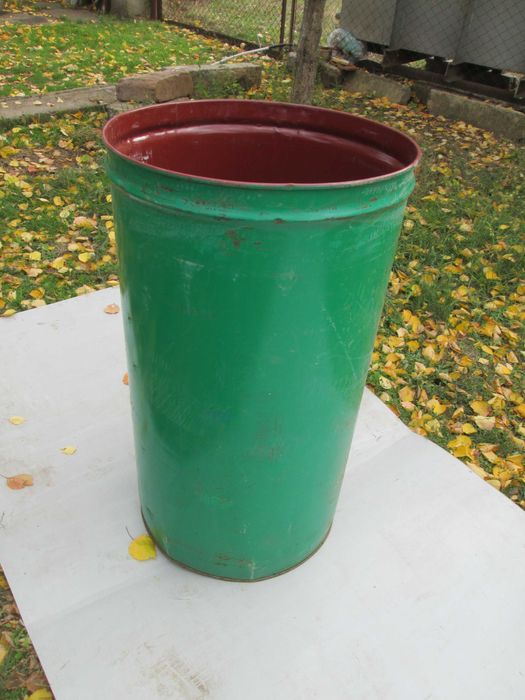 Емкость /бочка/ 200 литров для зерна