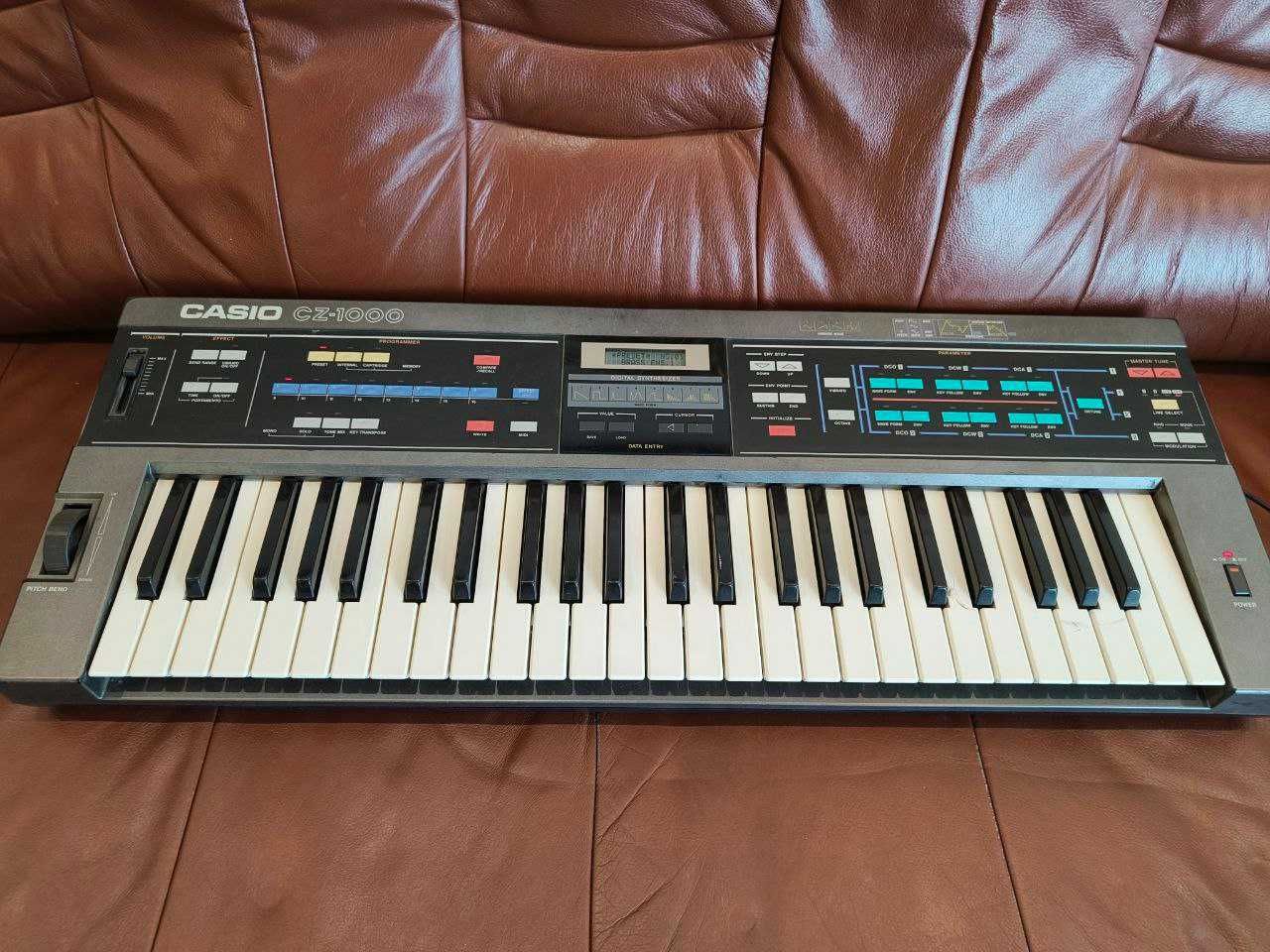 Casio CZ-1000 (CZ 1000) Phase Distortion синтезатор