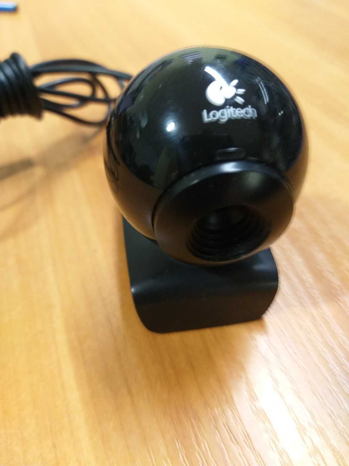 Веб- камера Logitech