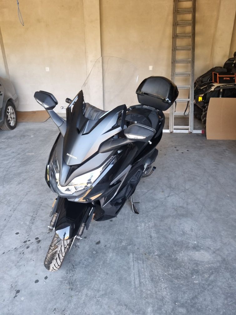 Skuter Honda Forza 125