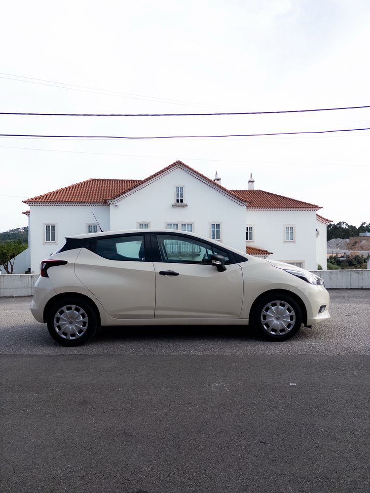 Nissan Micra 5 | 1.0 Gasolina
