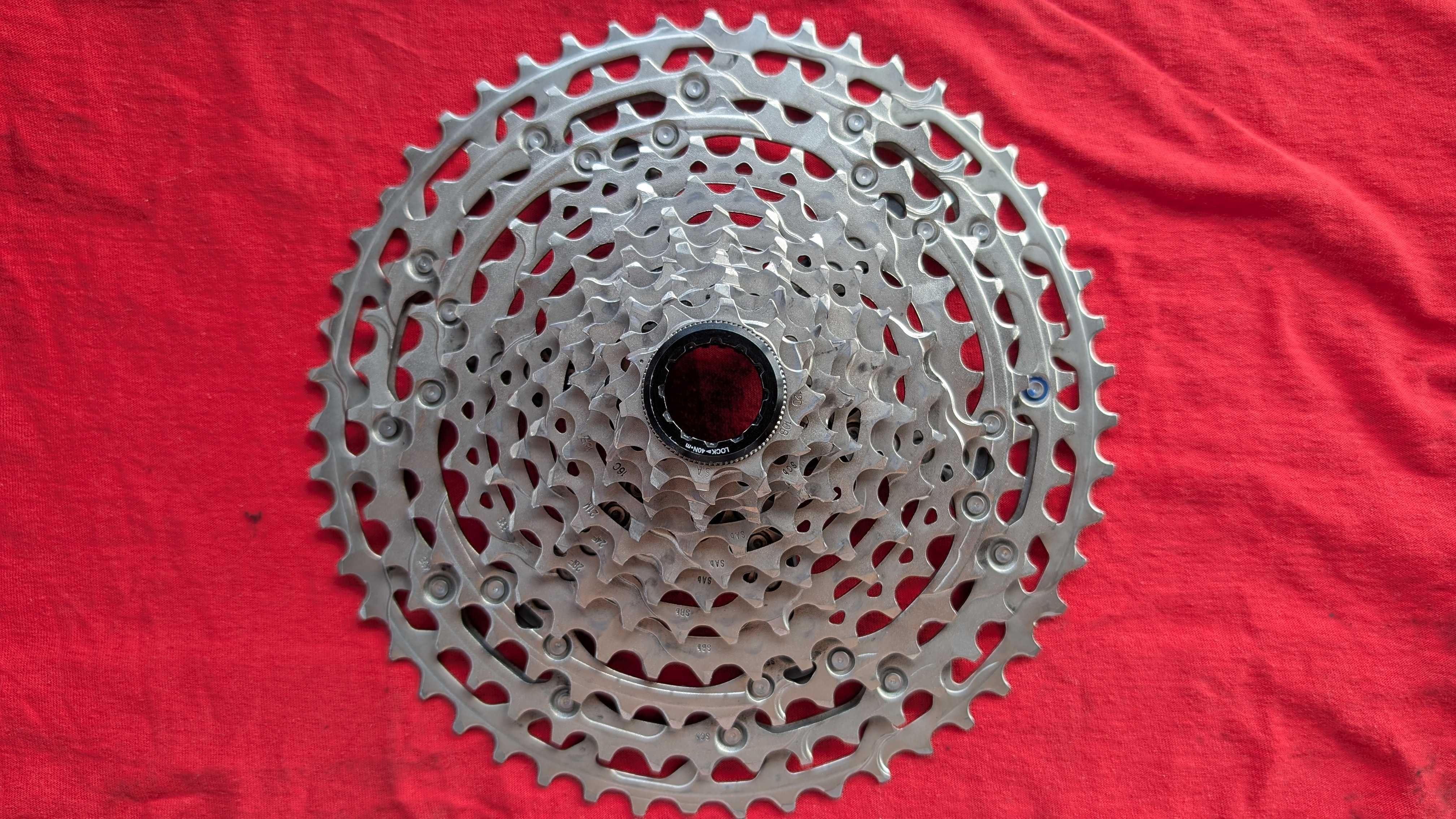 Kaseta Shimano DEORE CS-M6100 12rz. (10-51T)