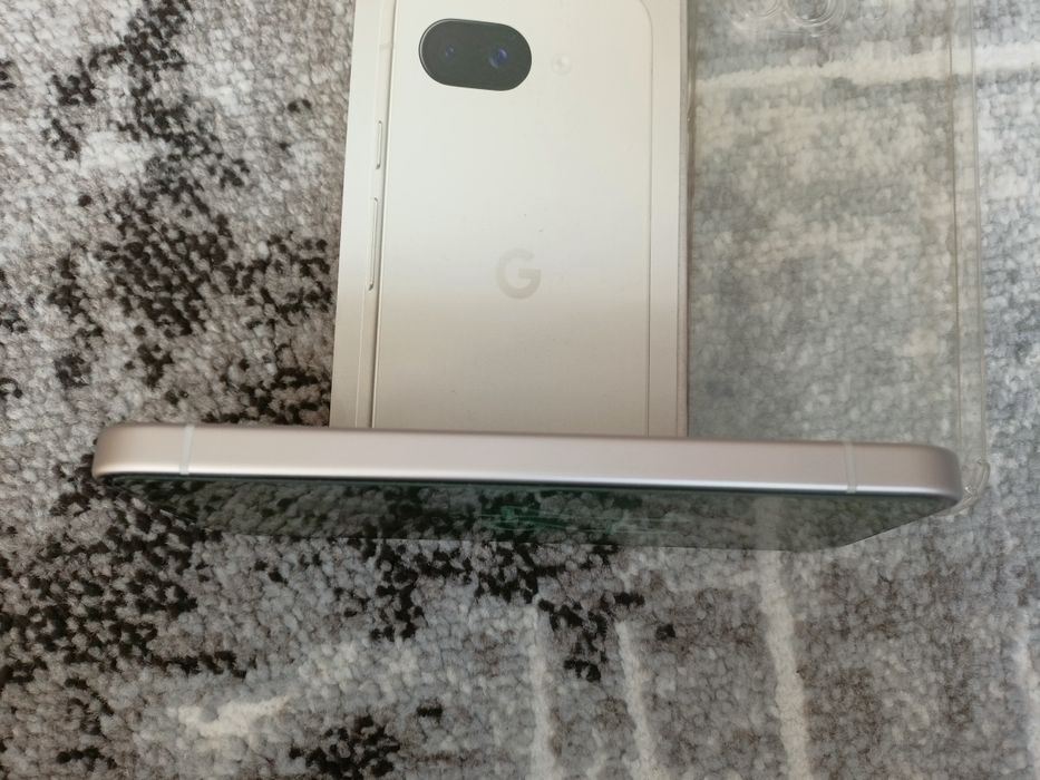 Google Pixel 9A jak nowy !! 2miesieczny !! 8/128GB