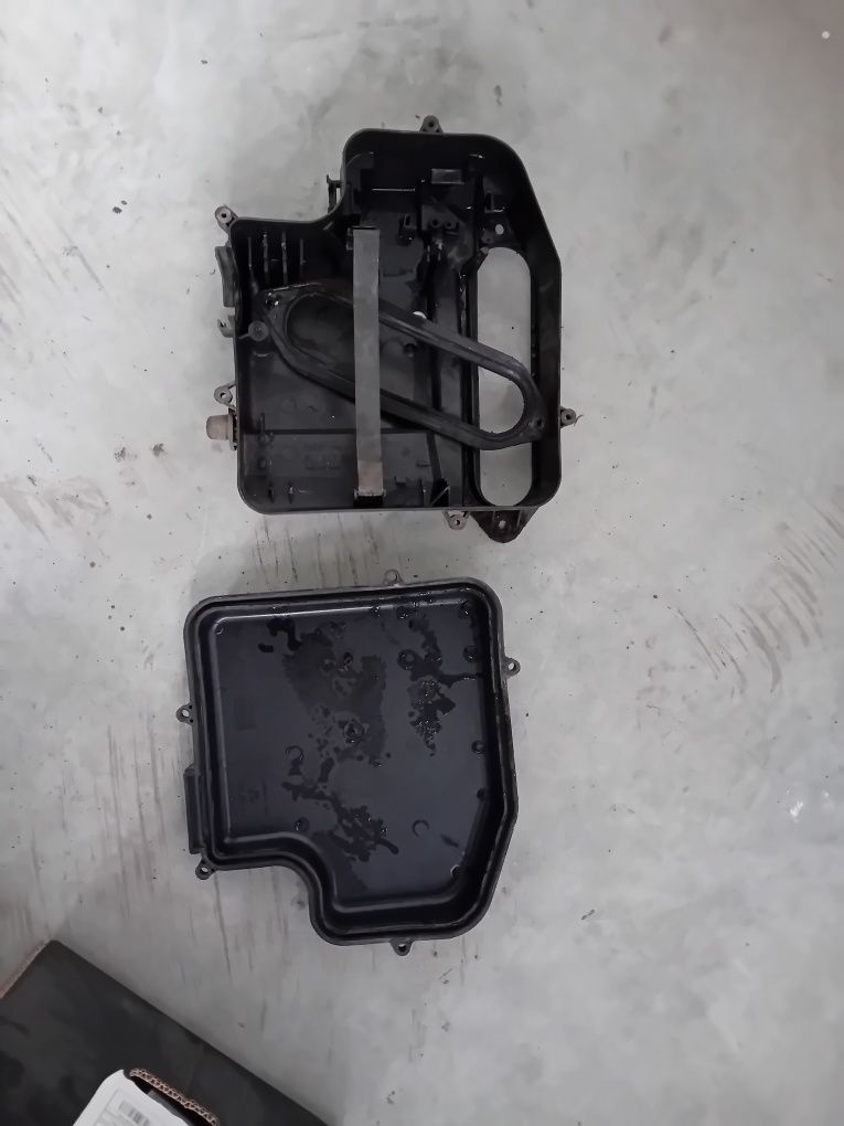 VW Passat B5 FL Audi A4 B5 A6 C5 obudowa komputera sterownika silnika