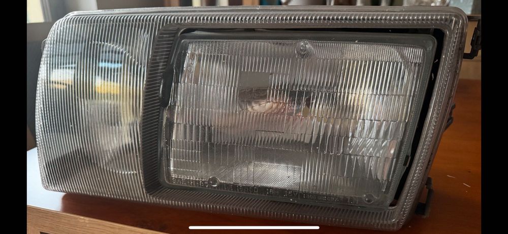 Lampa Mercedes W126 USA  II seria