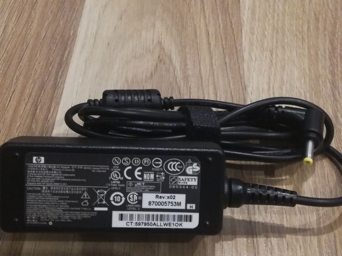 Nowy Zasilacz do HP 19V 1,58A Orginał