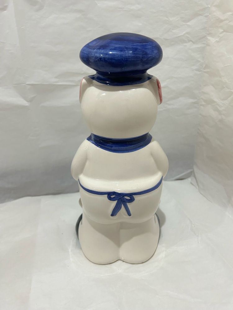 Boneco de porcelana