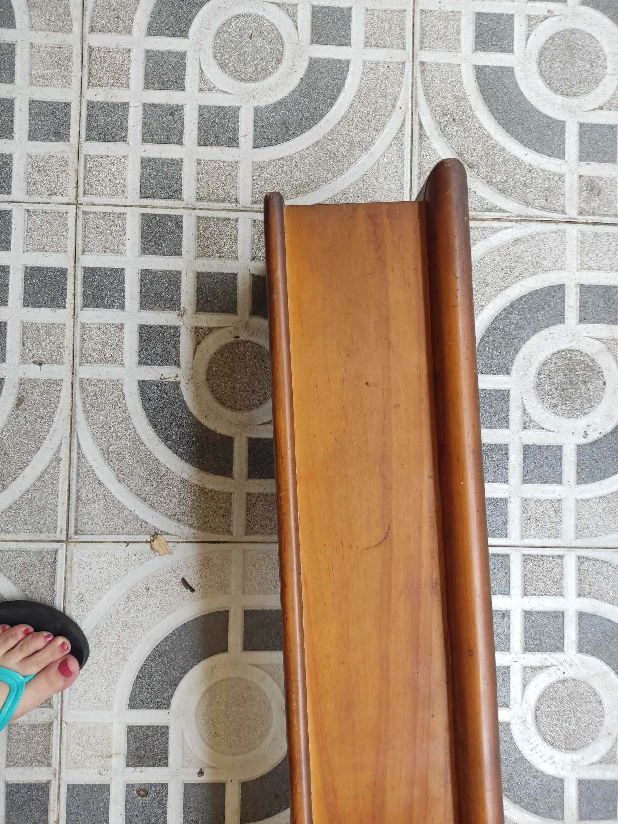 Tenho várias sanefas de várias medidas para vender.