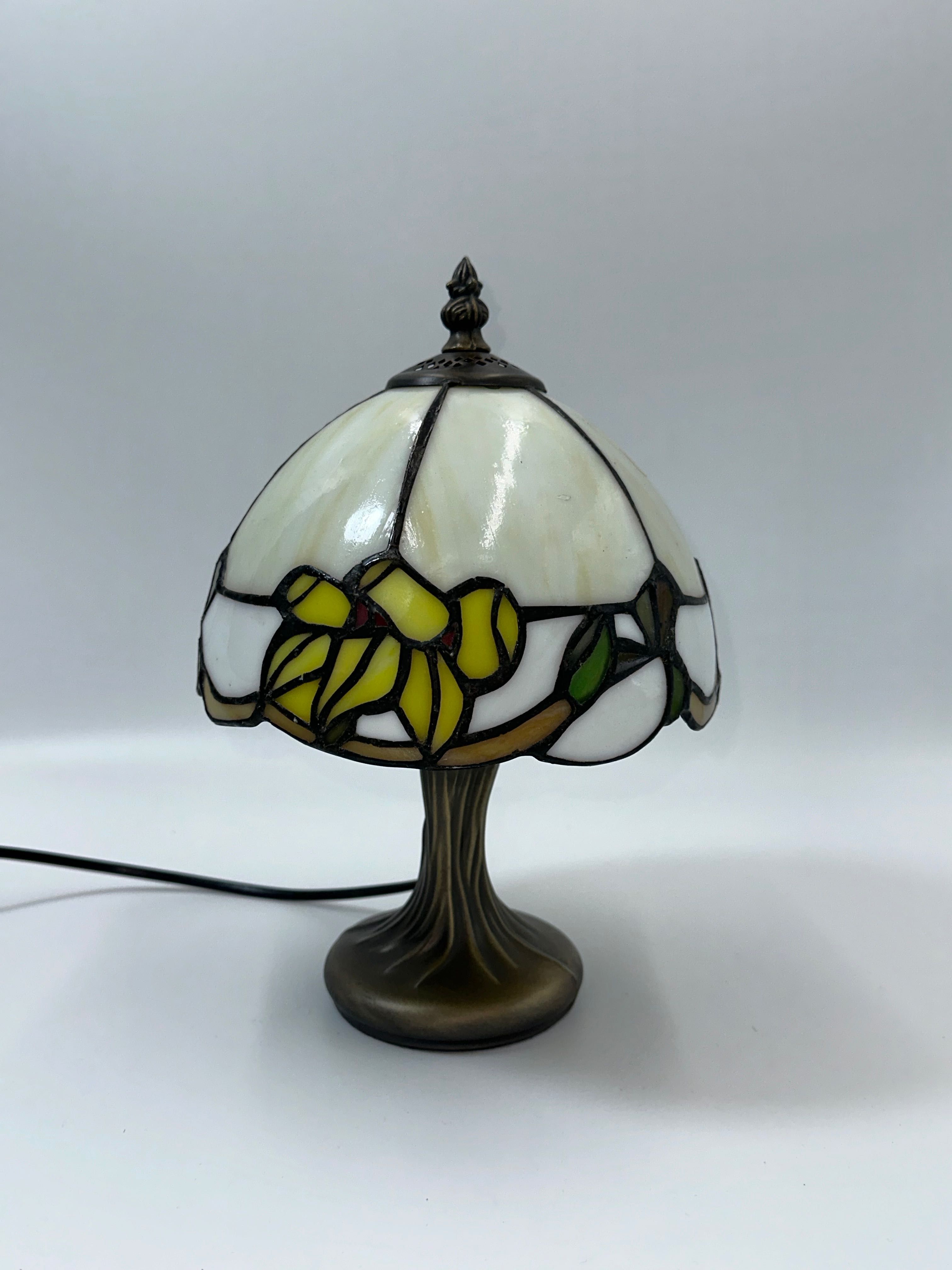 Lampka Vintage w stylu Tiffany Paul Neuhaus