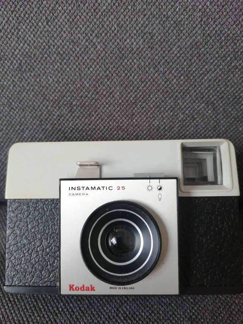 Kodak instamatic 25