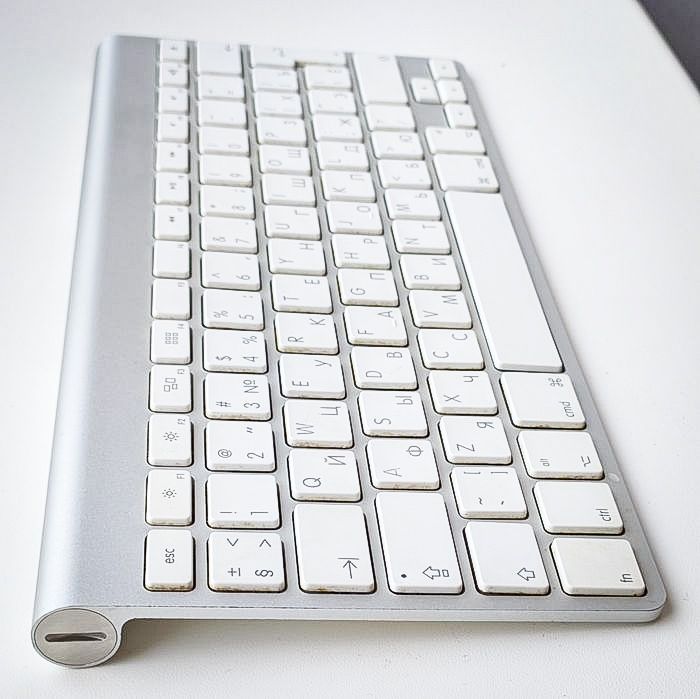 Уценка! Клавіатура Apple A1243 А1314 алюминий usb hub мембранная