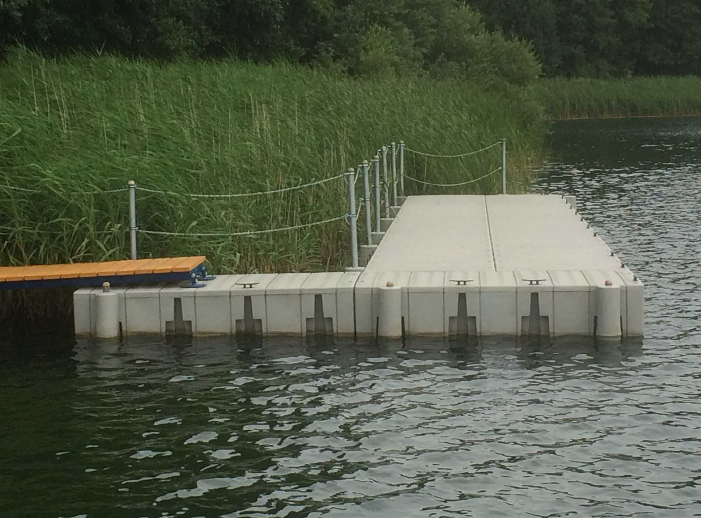 POMOST PŁYWAJĄCY, POMOST MODUŁOWY 15m2, Platforma pływająca 6 x 2,5m