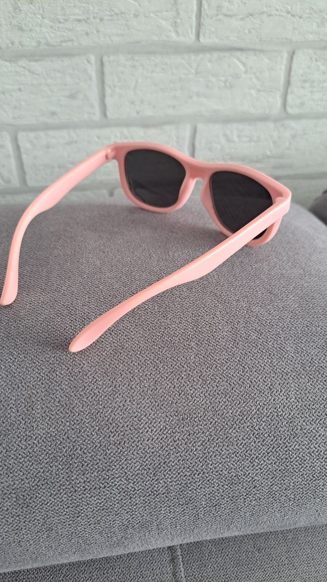 Okulary przeciwsłoneczne dla dziewczynki nowe