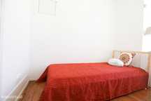 196578 - Quarto com cama de solteiro, com...
