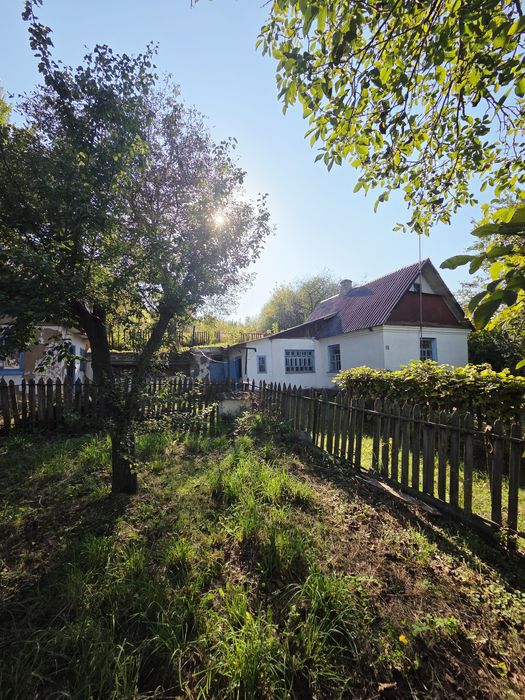 Продаж ділянки 14 сот з будинком 35 м² в Станишівці