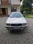 Audi 80.