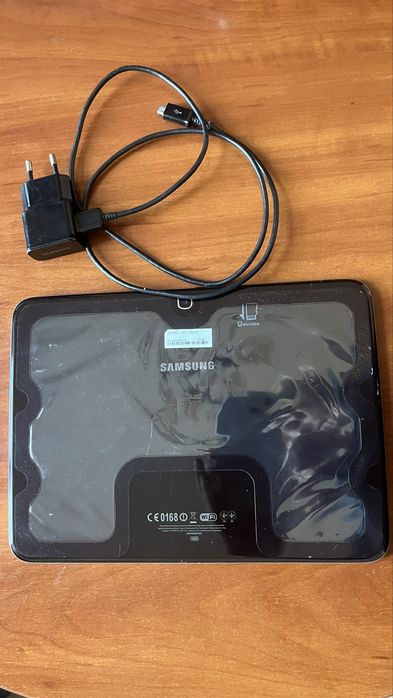 Планшет Samsung Galaxy Tab 3, модель GT-P5210