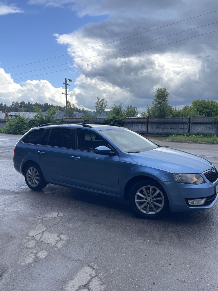 Skoda Octavia A7 combi