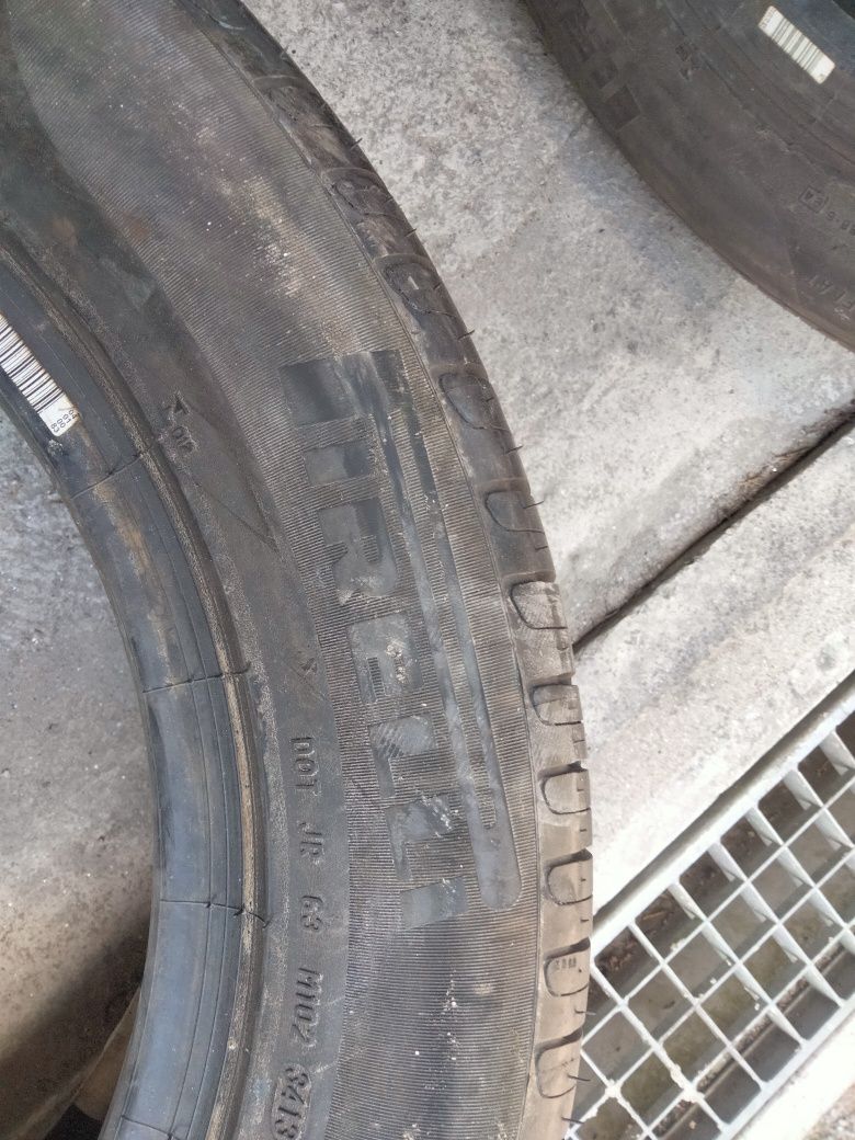 245 55 R17  Pirelli