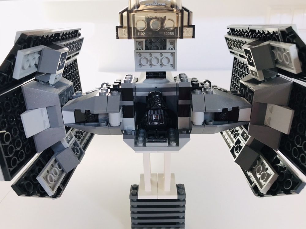 Lego Star Wars Darth Vader’s TIE Fighter 8017