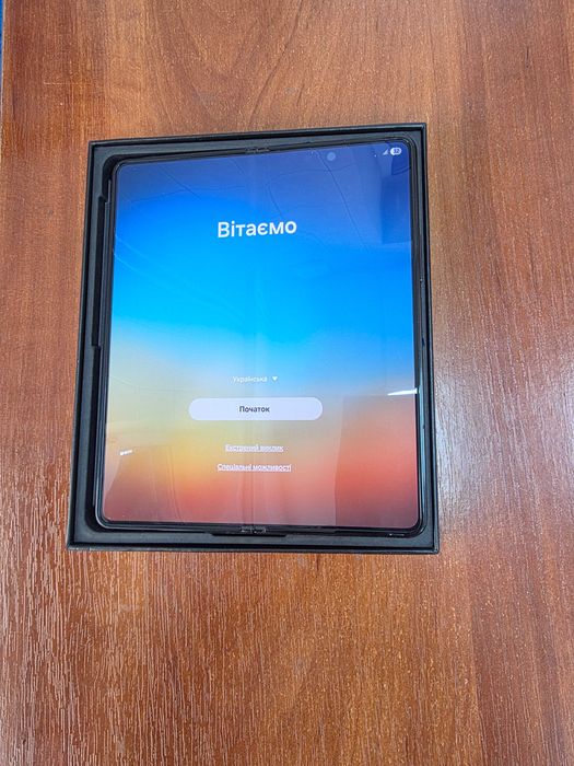 Samsung Galaxy Fold 5 12/512GB