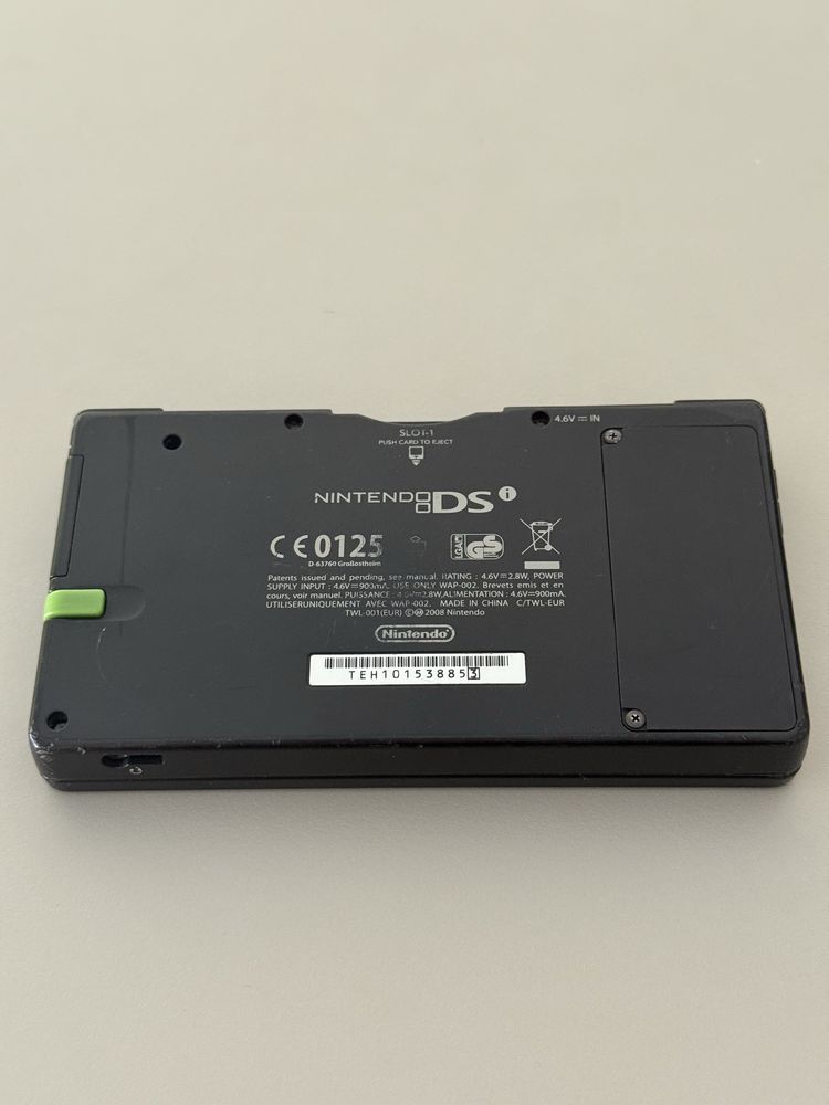 Nintendo dsi Preta com caixa e manuais