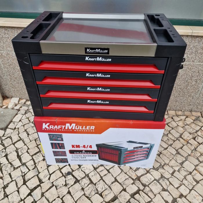 Carrinho com 4 gavetas cheias novo