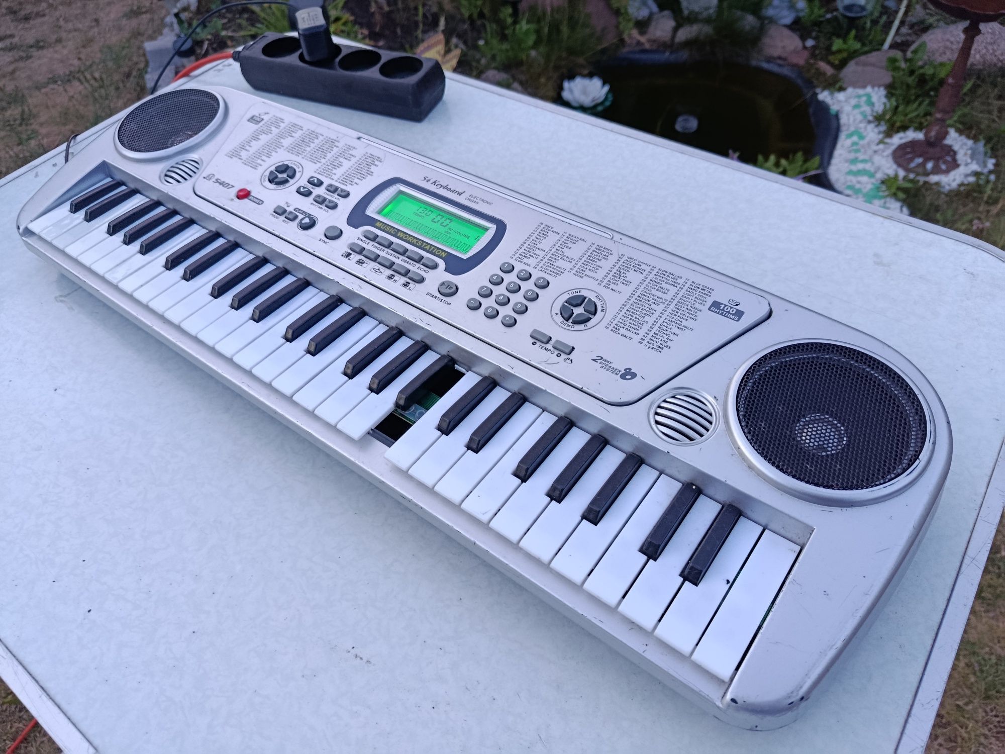 Instrument klawiszowy KEYBOARD 54 - sprawny